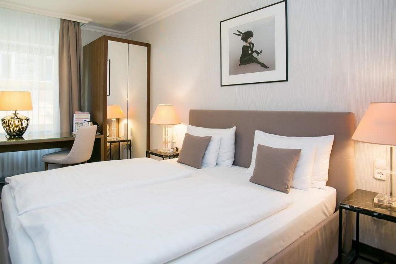 Ambra Hotel Budapest Luaran gambar