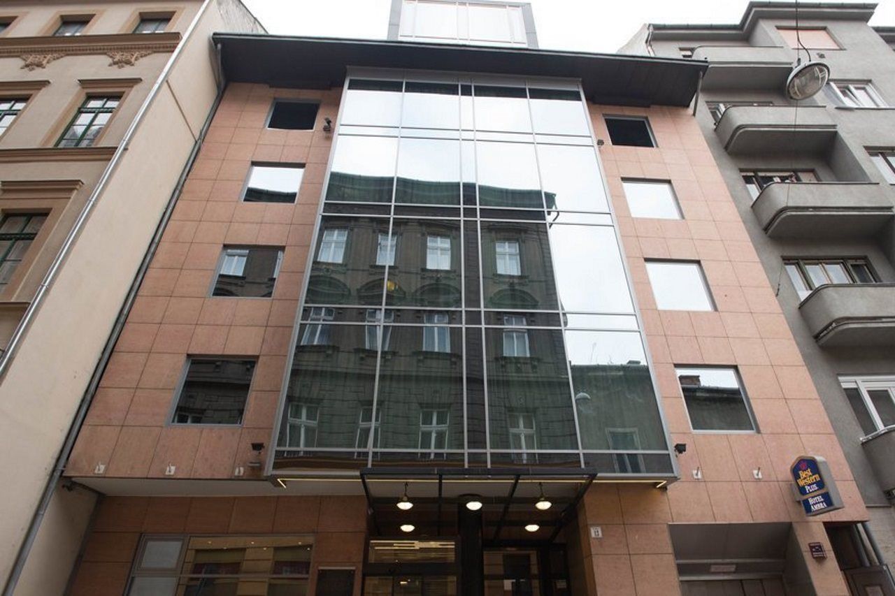 Ambra Hotel Budapest Luaran gambar