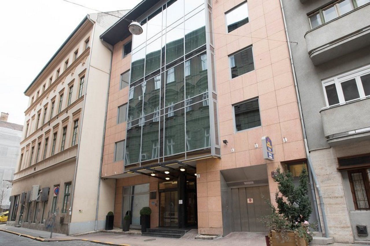 Ambra Hotel Budapest Luaran gambar