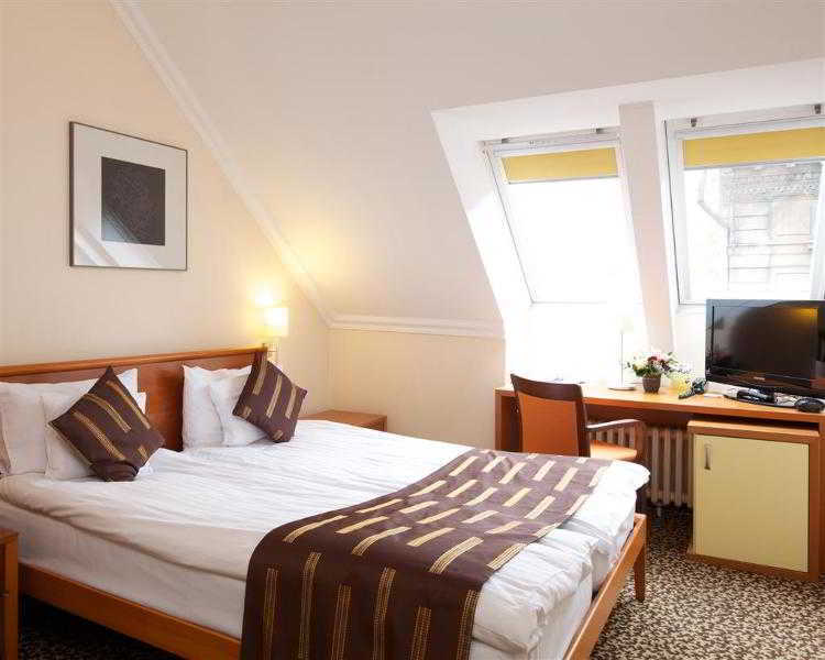 Ambra Hotel Budapest Luaran gambar